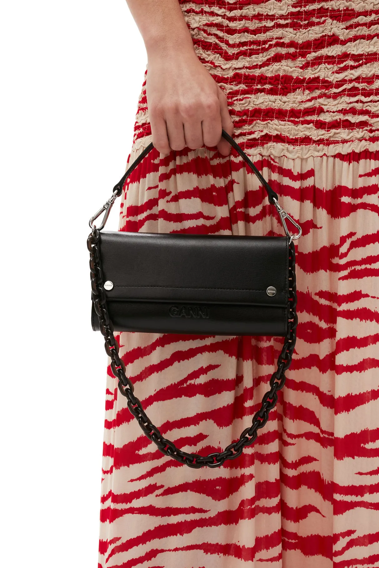 Cheap GANNI Banner Envelope Chain Wallet Black