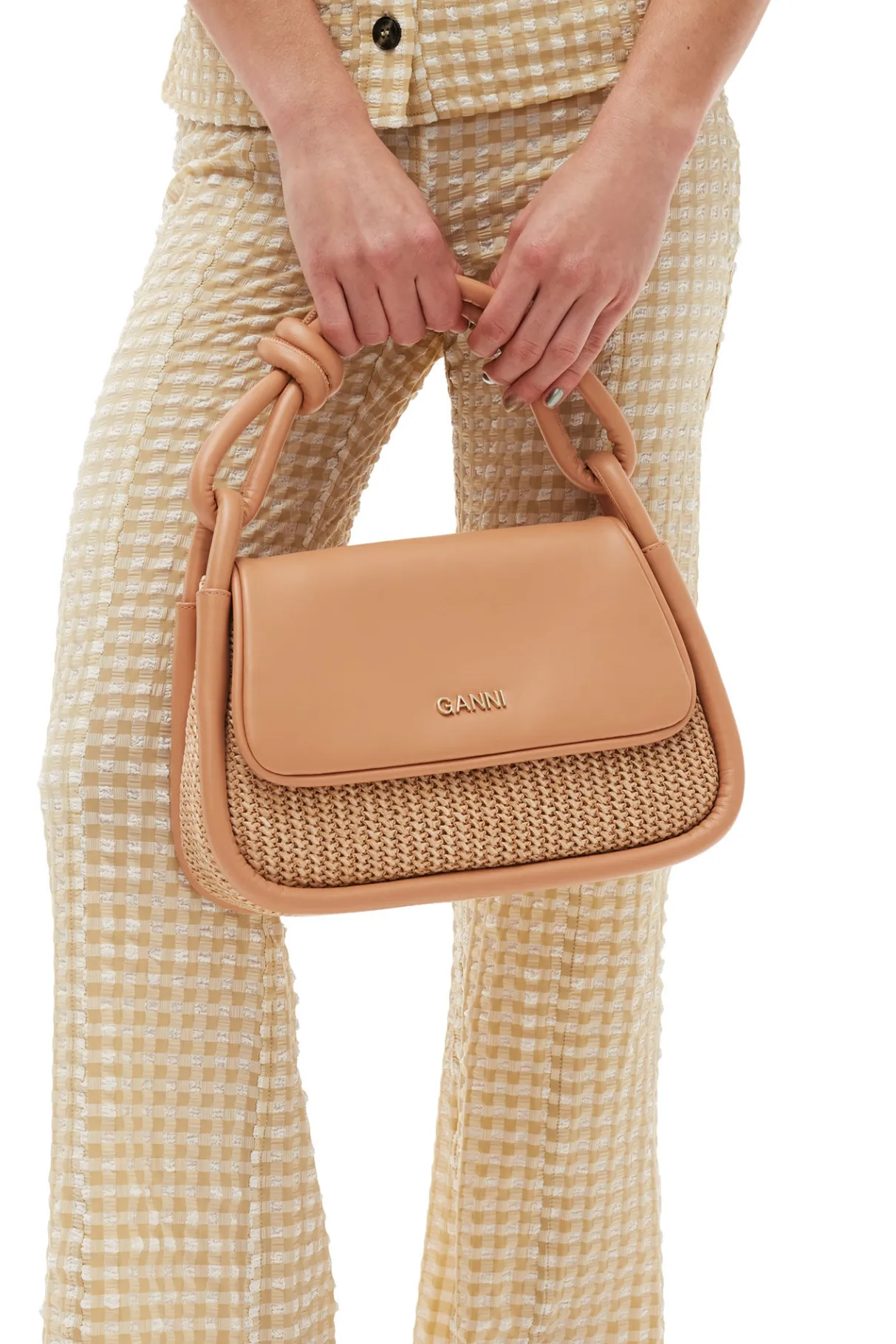Hot GANNI Knot Flap Over Raffia Bag Tan